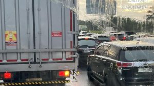 Truk Gangguan Bikin Macet Parah Tol Tangerang Arah Jakarta Pagi Ini