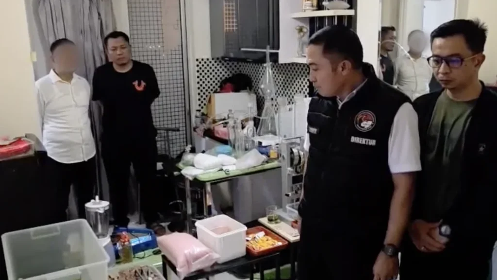 Polda Metro Bongkar Laboratorium Ekstasi Happy Water Di Apartemen Jaktim
