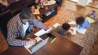 Wfh Sehari Pekerja Akui Produktivitas Naik Biaya Hidup Lebih Hemat