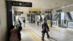 Halte Transj Manggarai Ditutup Sementara 2 Mei Warga Harap Proyek Lrt Rampung