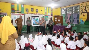 Polda Riau Kenalkan Green Policing Ke Siswa Sd Pekanbaru Ajak Jaga Lingkungan